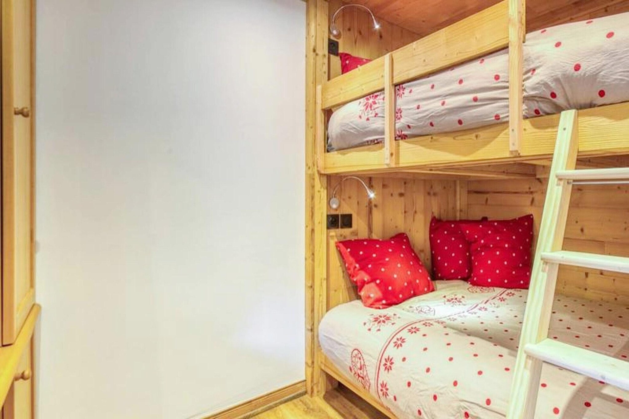 Apartment in La Forêt near Ski Slopes