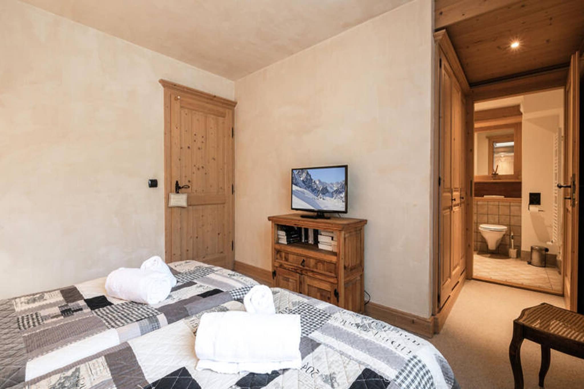 Chalets Du Savoy-Chambre