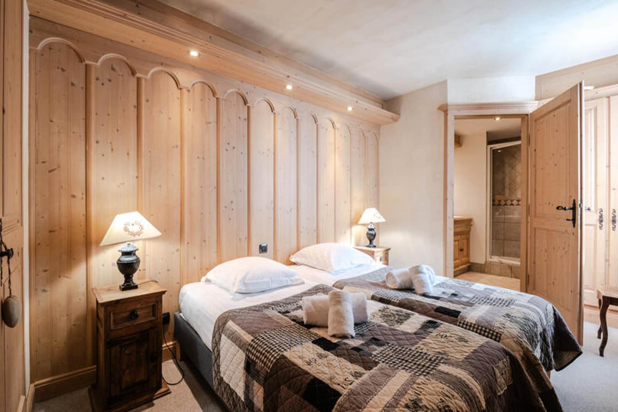 Chalets Du Savoy-Chambre