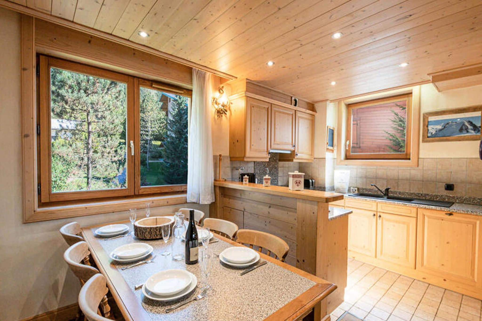 Chalets Du Savoy-Salle à manger