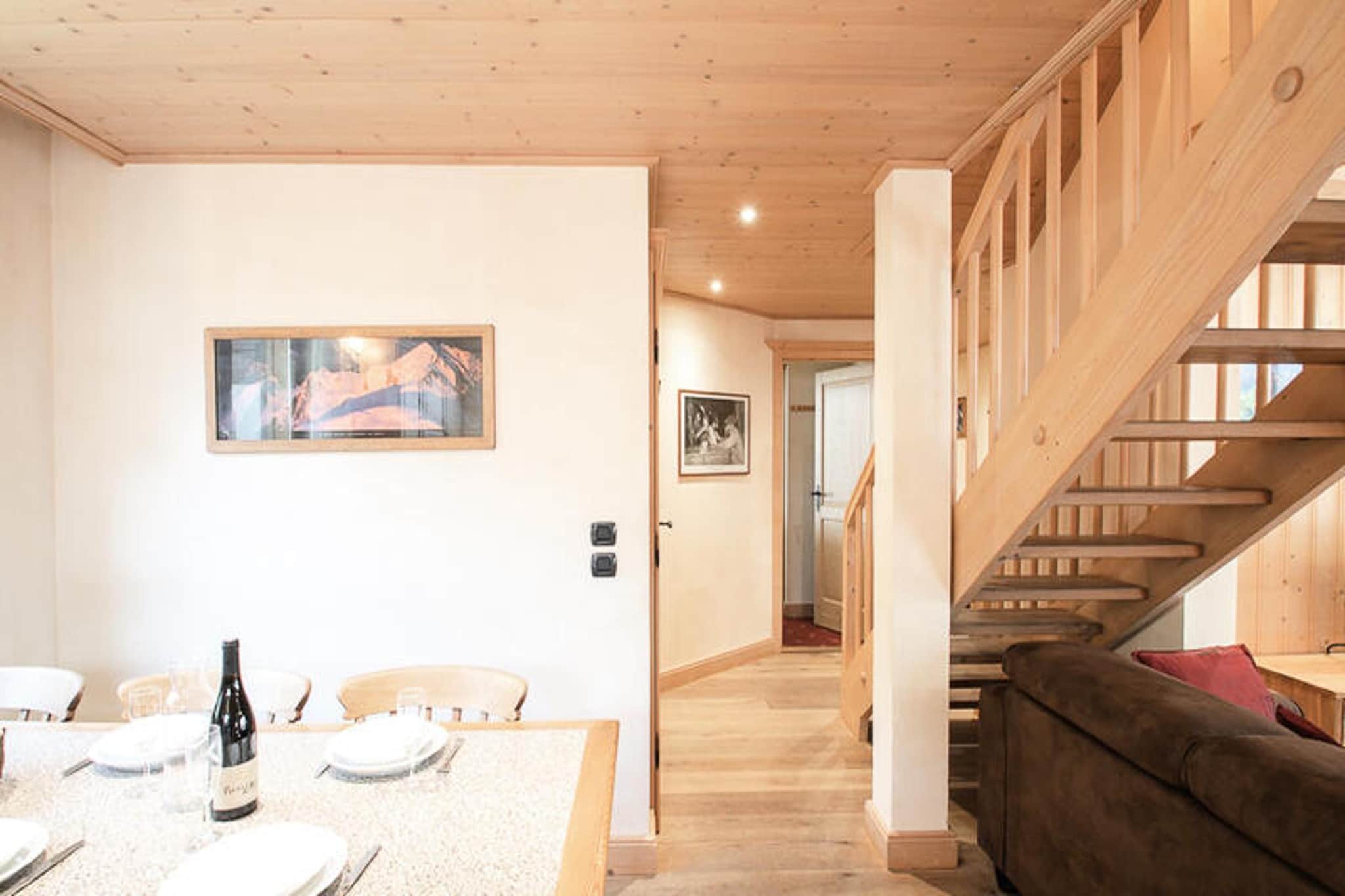 Chalets Du Savoy-Salle à manger