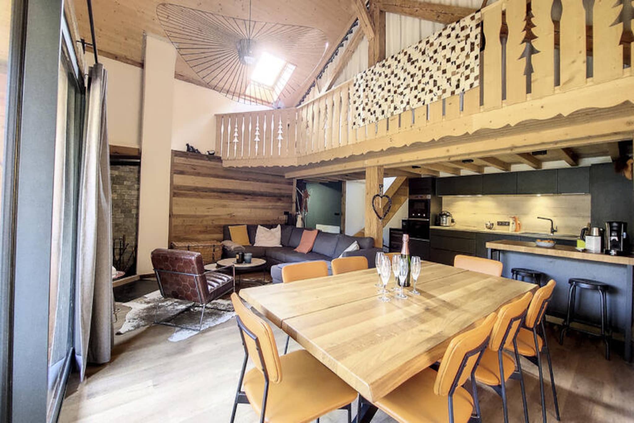 This spacious 1st-floor apartment can accommodate 6 to 8 people, making it perfect for families or groups. It offers a master suite with two single beds and a shower, as well as a second bedroom with two single beds and ample storage. The mezzanine features four single beds, ideal for children or additional guests. Pets are allowed (except for category 1 and 2 dogs), so you can bring your furry companions. Bed linen and towels are not provided, but duvets and pillows are available for all beds.

Located at the foot of the slopes in Saint Jean d'Aulps Station, the apartment is perfectly situated for skiing and winter sports enthusiasts. The area offers a variety of nearby attractions, including cafes, restaurants, and shops, making it easy to enjoy the local flavors and amenities. Additionally, the apartment is just a short distance from the ski lifts, allowing for easy access to the slopes.

The apartment is well-equipped with a fully functional kitchen, including an induction hob, dishwasher, fridge, oven, and microwave, making it convenient for preparing meals. The spacious shower room has a towel dryer and double sinks, and a separate toilet is also available. Guests can also benefit from a shared ski room and laundry area, which includes a washing machine, dryer, and shoe/glove dryer. The East-facing balcony provides a lovely spot to relax, and Wi-Fi is available throughout the apartment.



