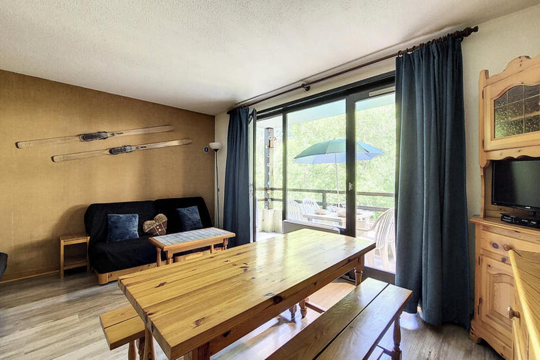 Pleasant apartment with balcony