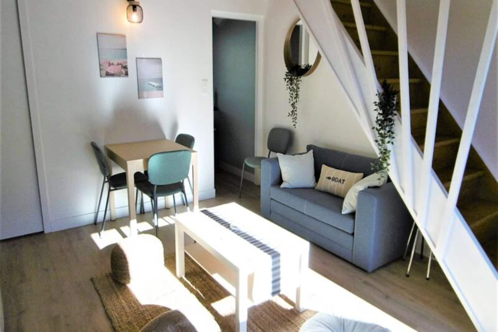 Houses & Villas for 4 People
