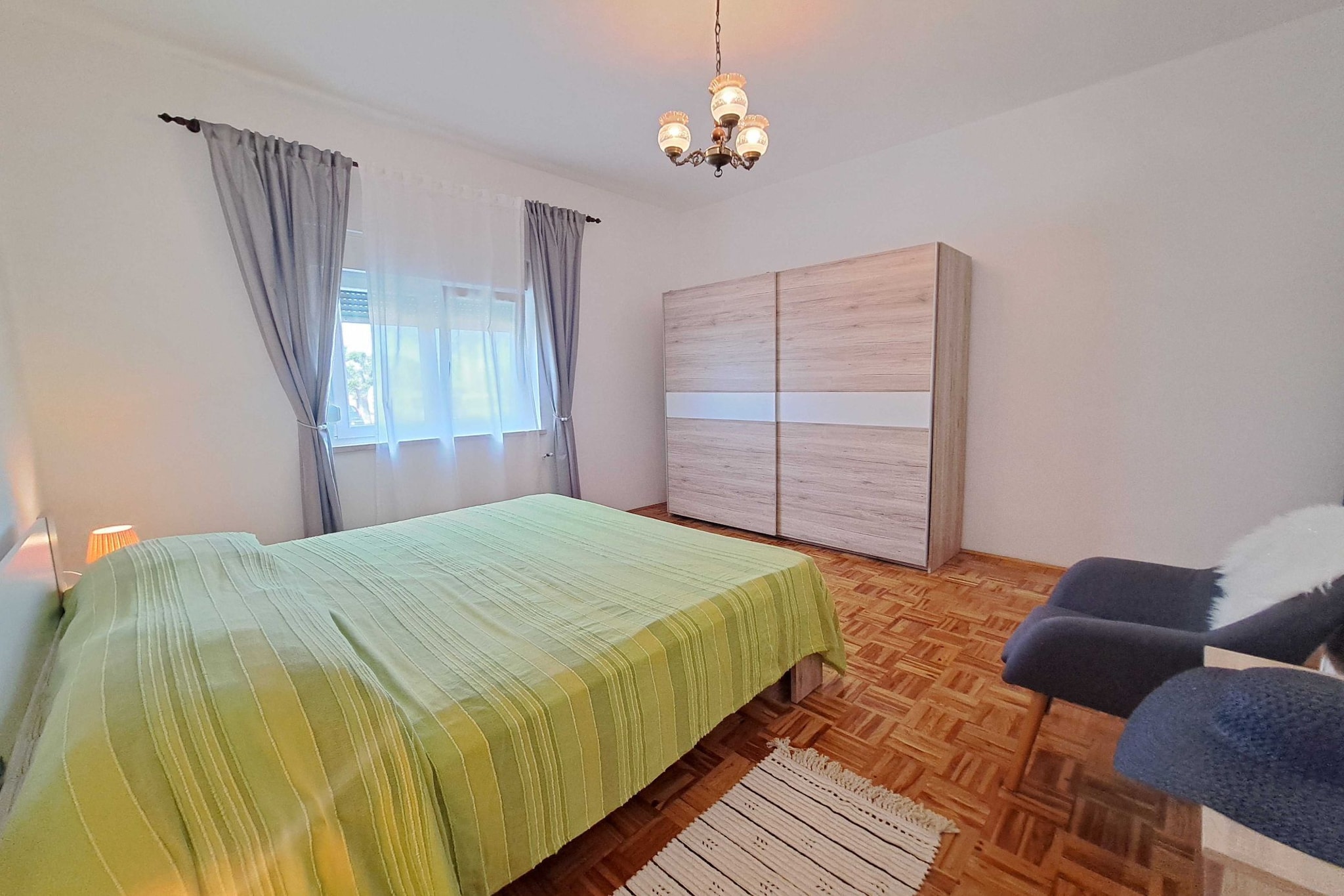 Spacious Urban Retreat Apartment with Terrace - Two Bedroom Apartment with Terrace-Bedroom