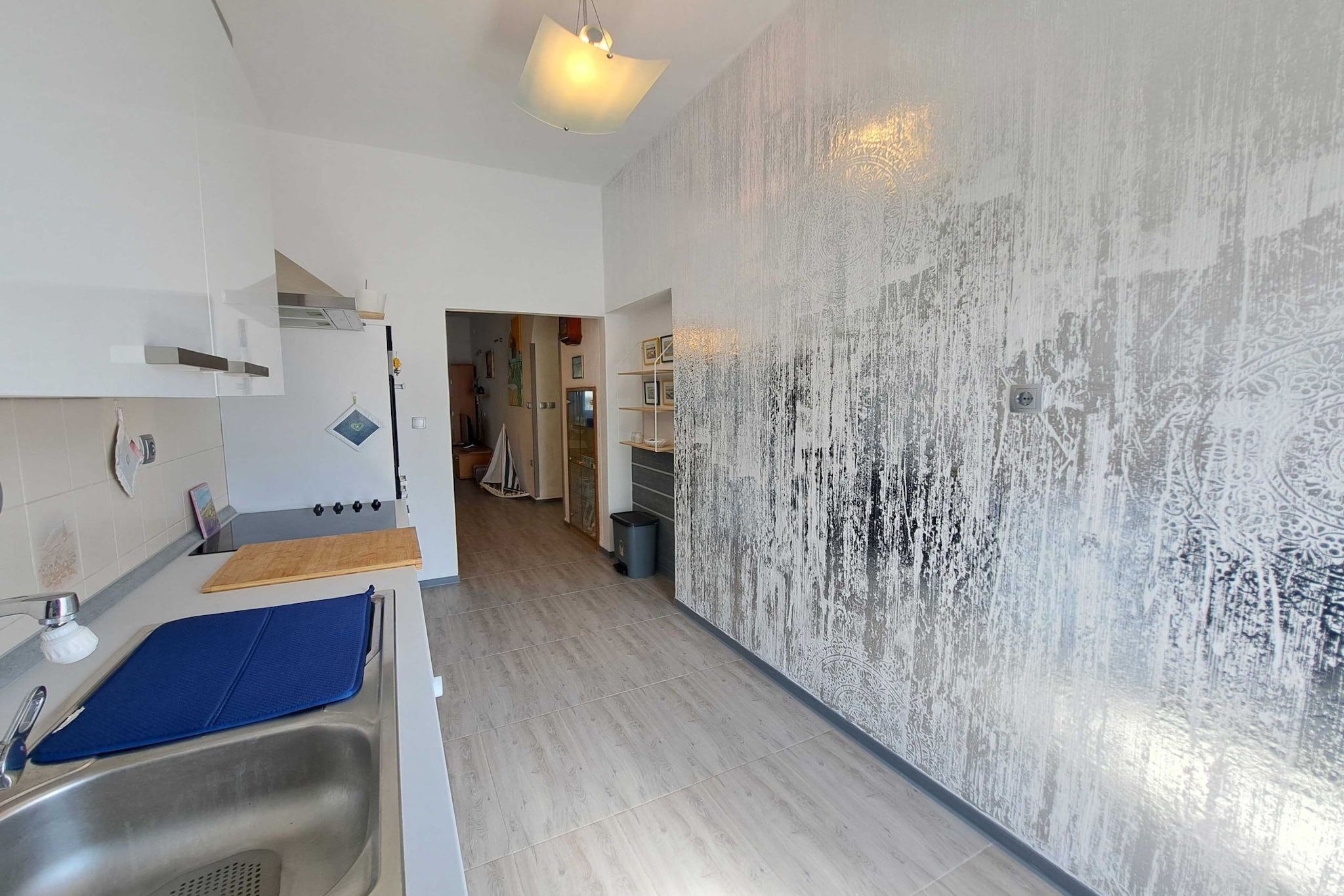 Spacious Urban Retreat Apartment with Terrace - Two Bedroom Apartment with Terrace-Not tagged