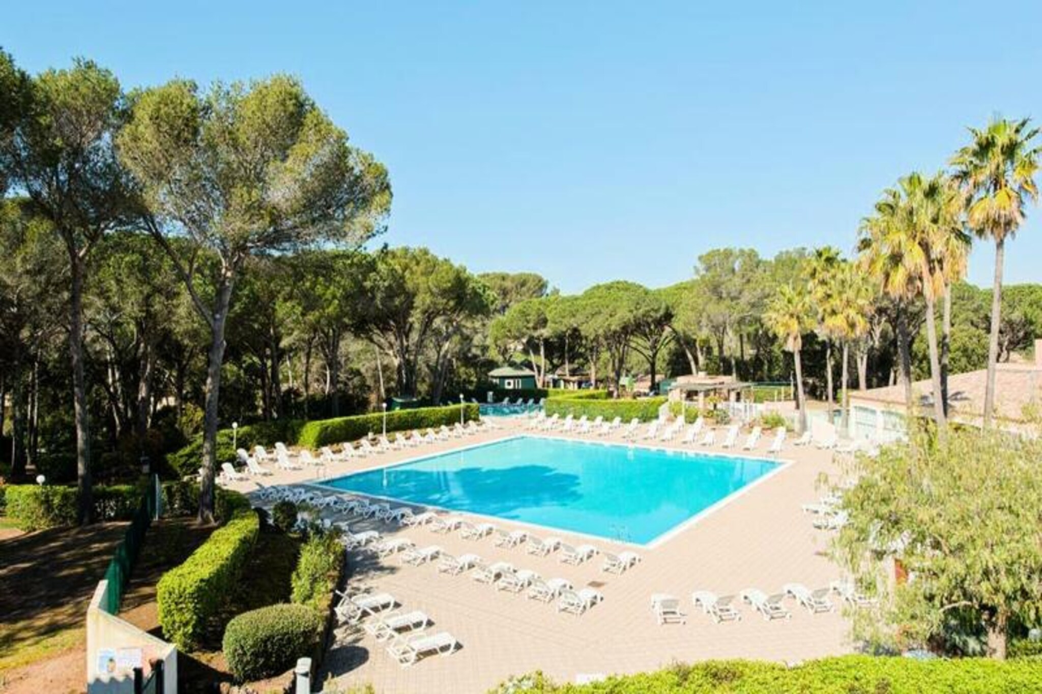 Apartment in Saint-Raphaël near Beaches