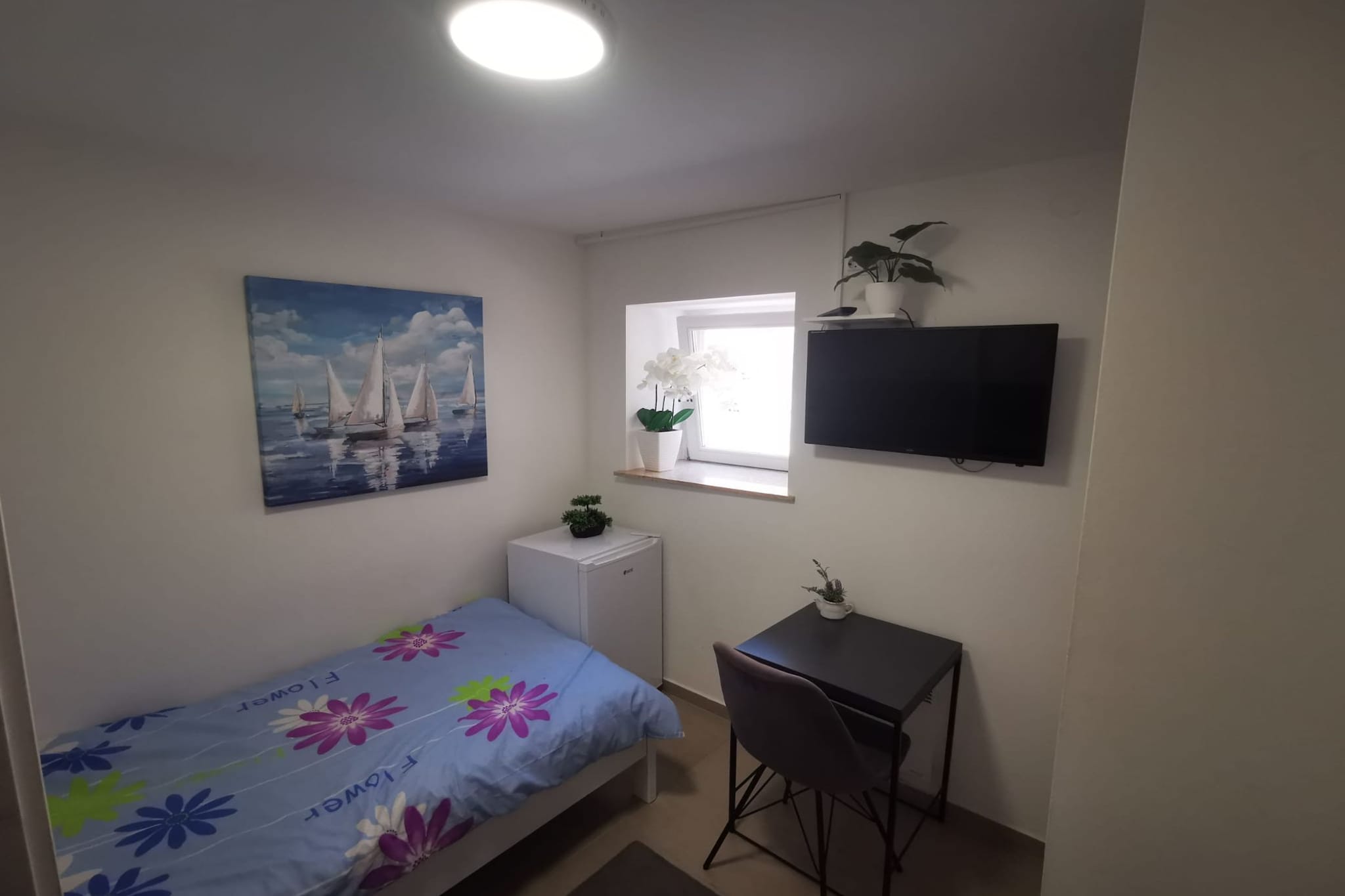 Sea View Holiday Home Umag - Three Bedroom Holiday Home-Slaapkamer