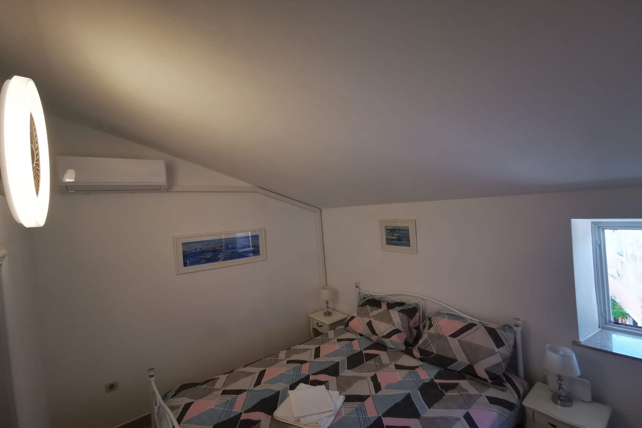 Sea View Holiday Home Umag - Three Bedroom Holiday Home-Slaapkamer