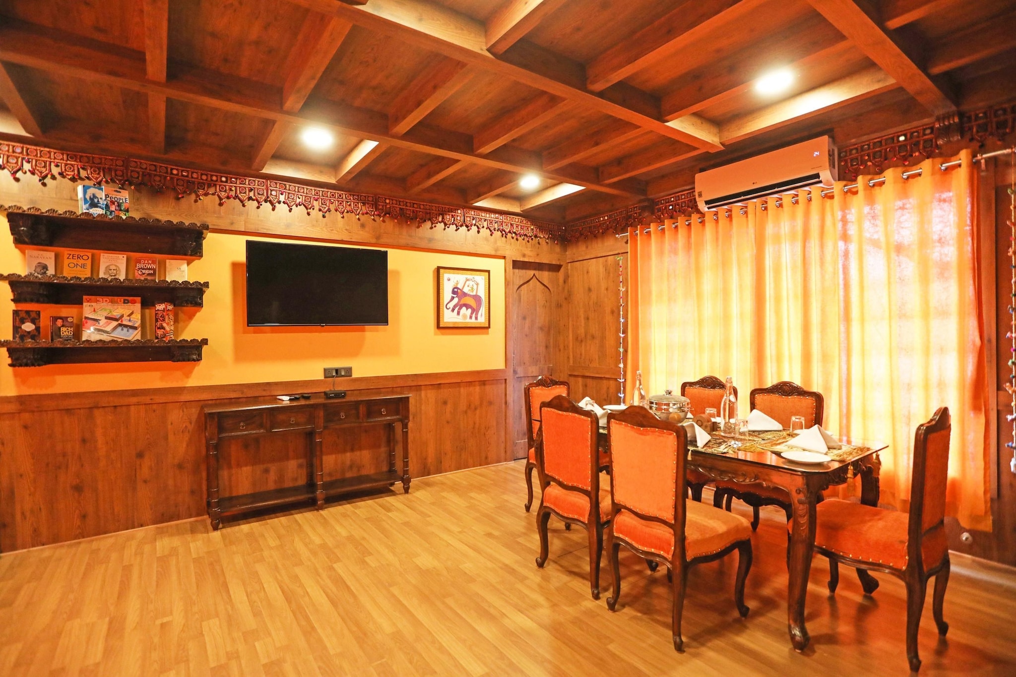 Houseboat in Kevadia near Statue of Unity