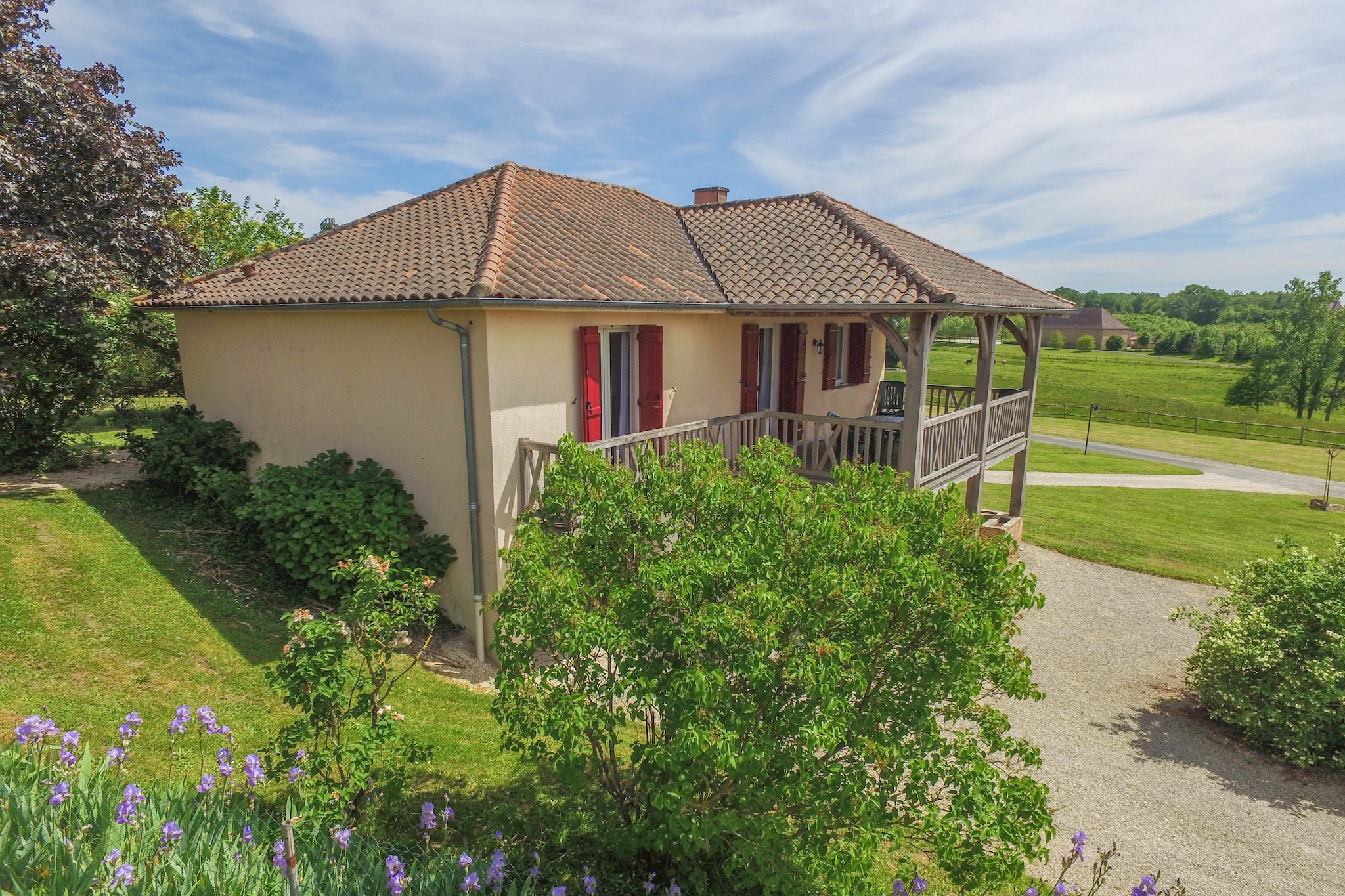 Le Pavillon-Buitenkant zomer