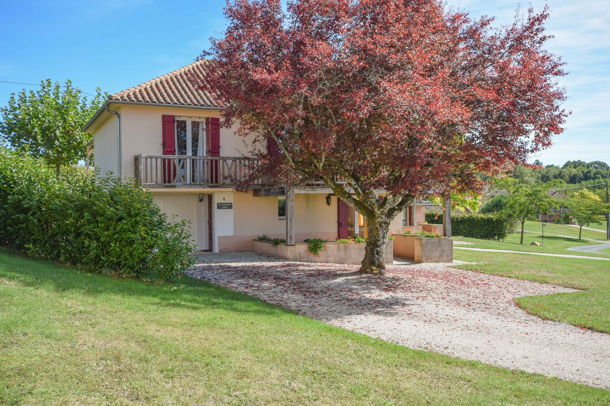 Ferienhaus mit Terrasse bei Saint-Médard-d'Excideuil