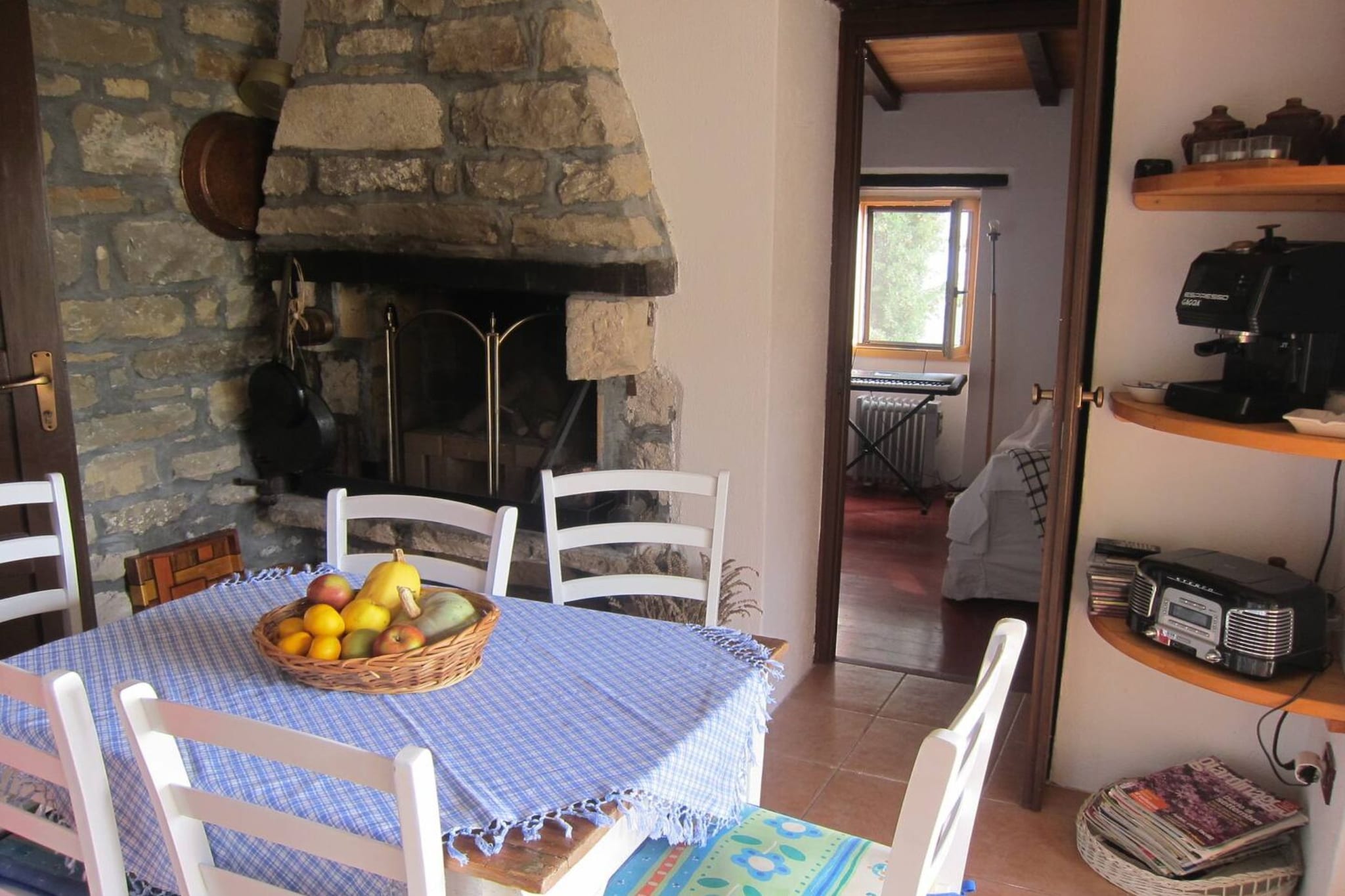Villa Bella - Two Bedroom House-Dining room