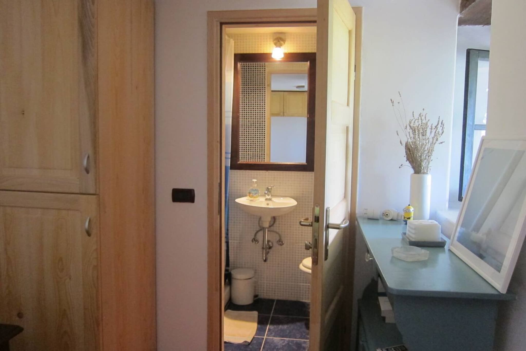 Villa Bella - Two Bedroom House-Bathroom
