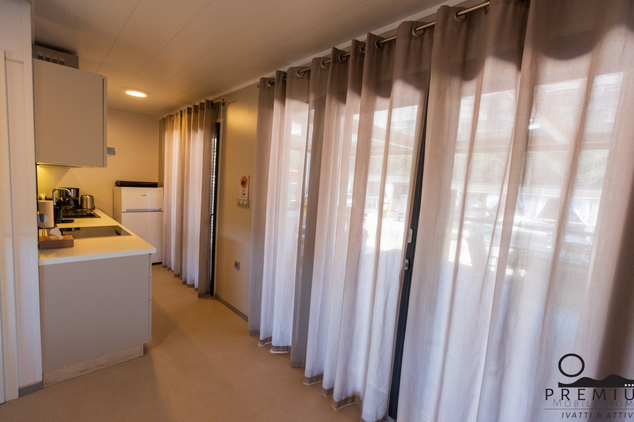 Charming Two-bedroom Mobile Homes Drage - Mobile Home with Sea View and Terrace