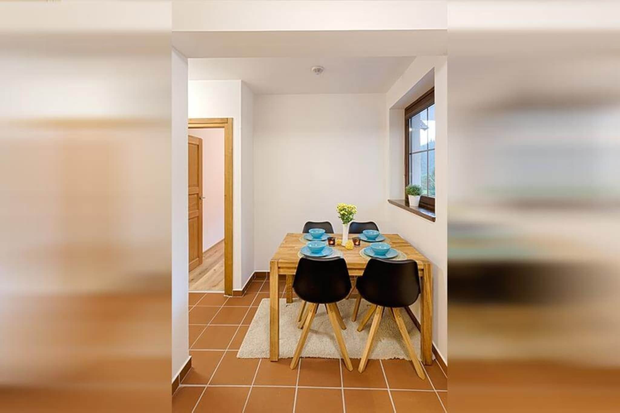 This recently renovated apartment in Harrachov, nestled in the Giant Mountains, offers a perfect blend of privacy and convenience for families or small groups. The apartment features two comfortable bedrooms—one with a double bed and the other with two single beds—and a modern bathroom with a shower, toilet, and hairdryer. Guests will enjoy a fully equipped kitchen with everything needed for meal preparation, including a ceramic stove, refrigerator, microwave, and dishwasher. The living area includes a dining space and a smart TV, ideal for unwinding after a day of exploring the mountains.
In winter, the apartment is ideally located in the third-largest ski area in the Czech Republic, with ski rental, restaurants, and shops nearby. The ski slopes are easily accessible, with the chairlift to Čertova Hora just 1200 meters away, and the children's lift only 500 meters from the villa. The property also features a 20m² terrace with a BBQ and fireplace, perfect for enjoying the serene surroundings.
During the summer months, Harrachov offers numerous outdoor activities, including hiking, cycling, and visits to the picturesque towns and villages in the region. Guests can enjoy the local sports field, complete with volleyball and tennis courts, located just 100 meters from the villa. The property also borders a forest, making it an ideal spot for mushroom picking in the fall. With its child-friendly amenities and proximity to both winter and summer attractions, this apartment is an excellent choice for a memorable vacation.