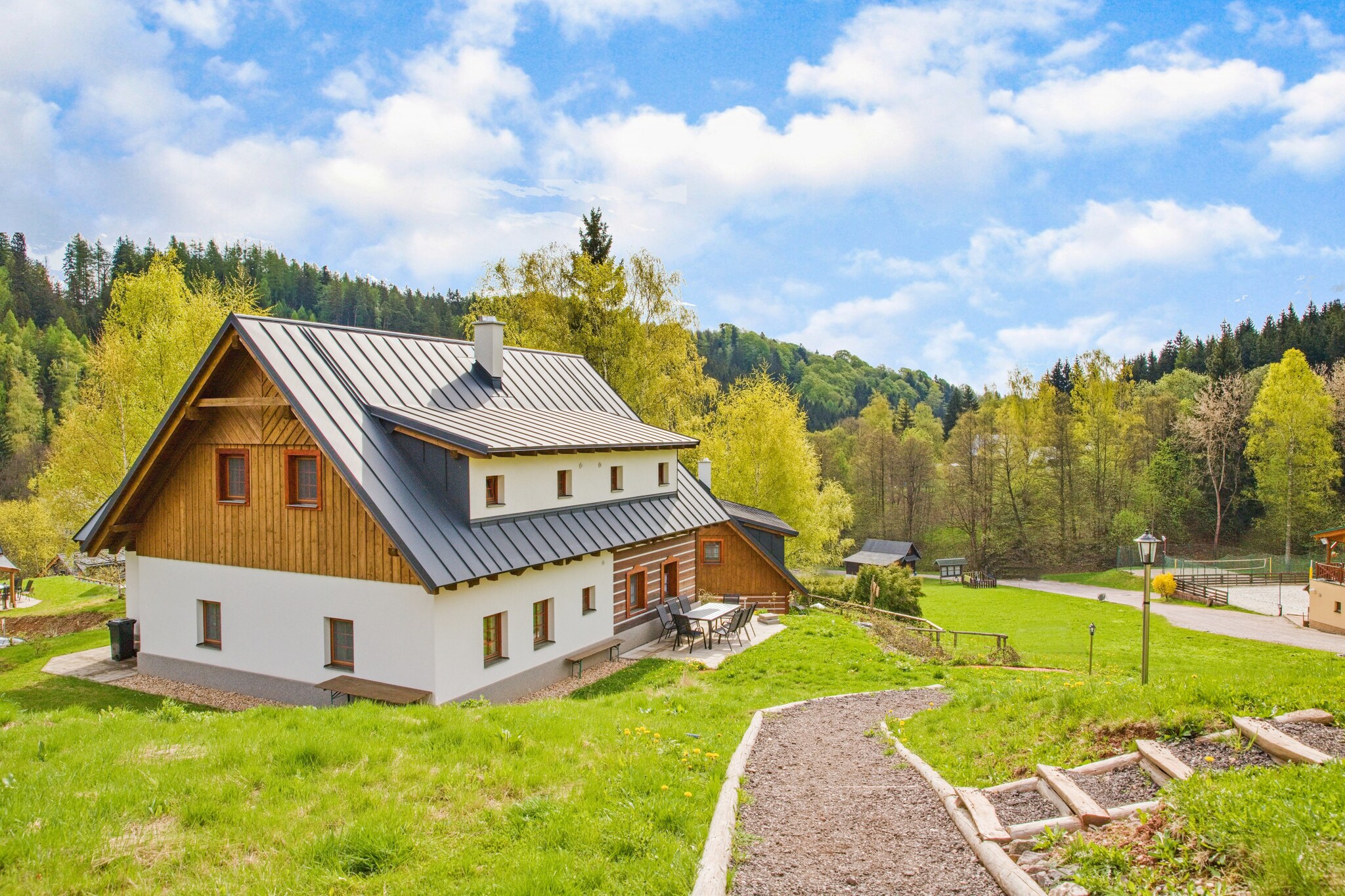 Holiday Home in Å½aclÃ©Å™ by Family Ski Park