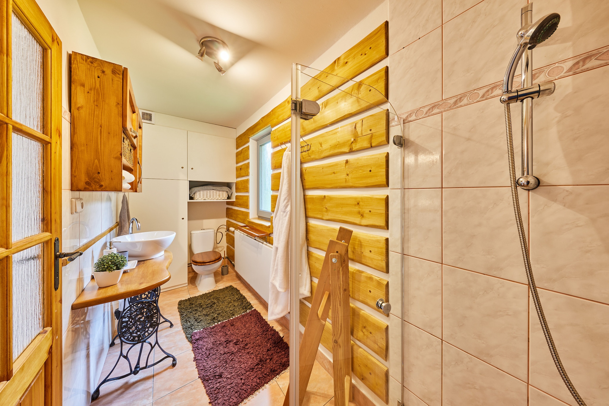 Albrechtice LAT085-Badezimmer