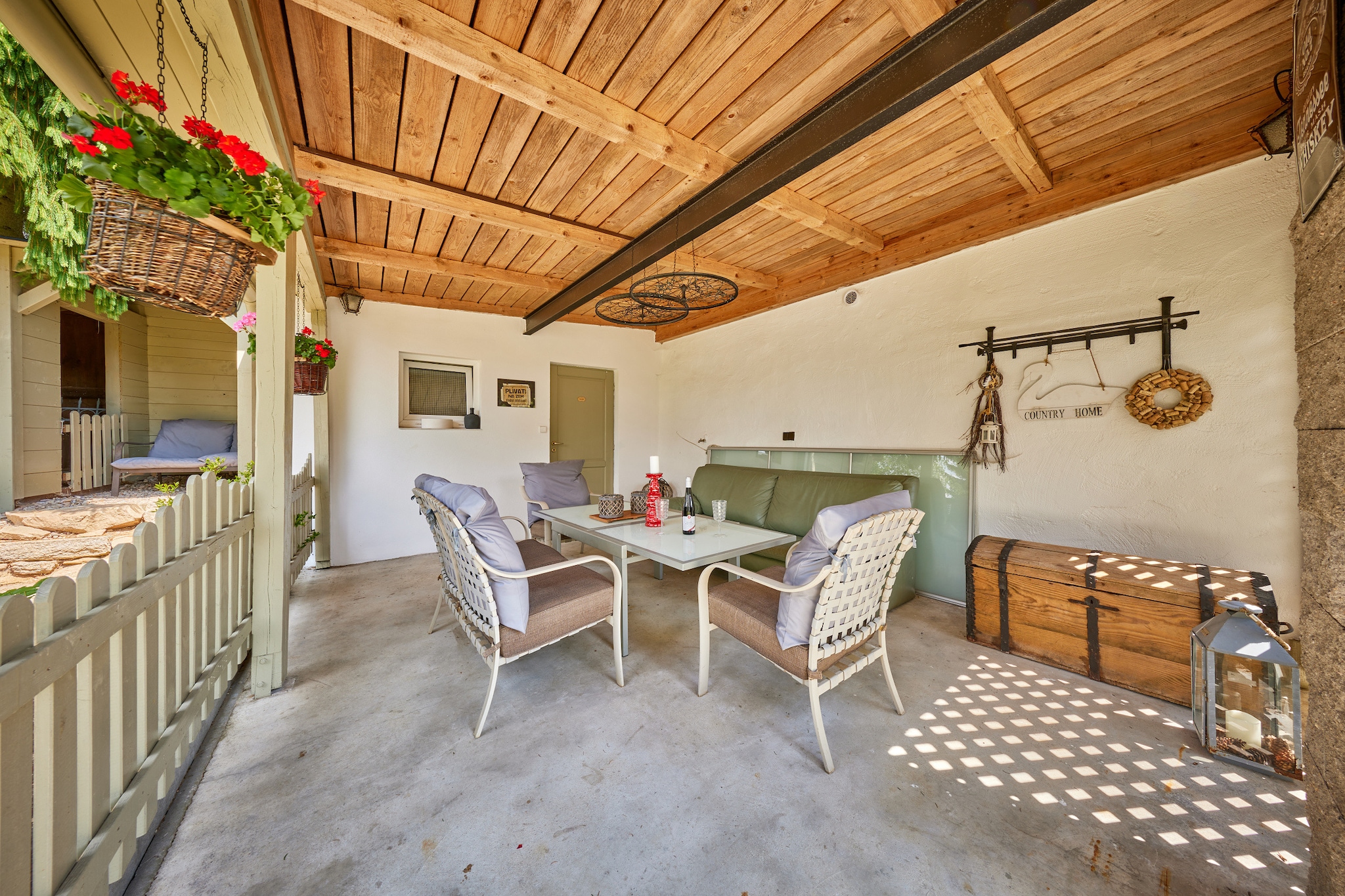 Albrechtice LAT085-Terrassenbalkon