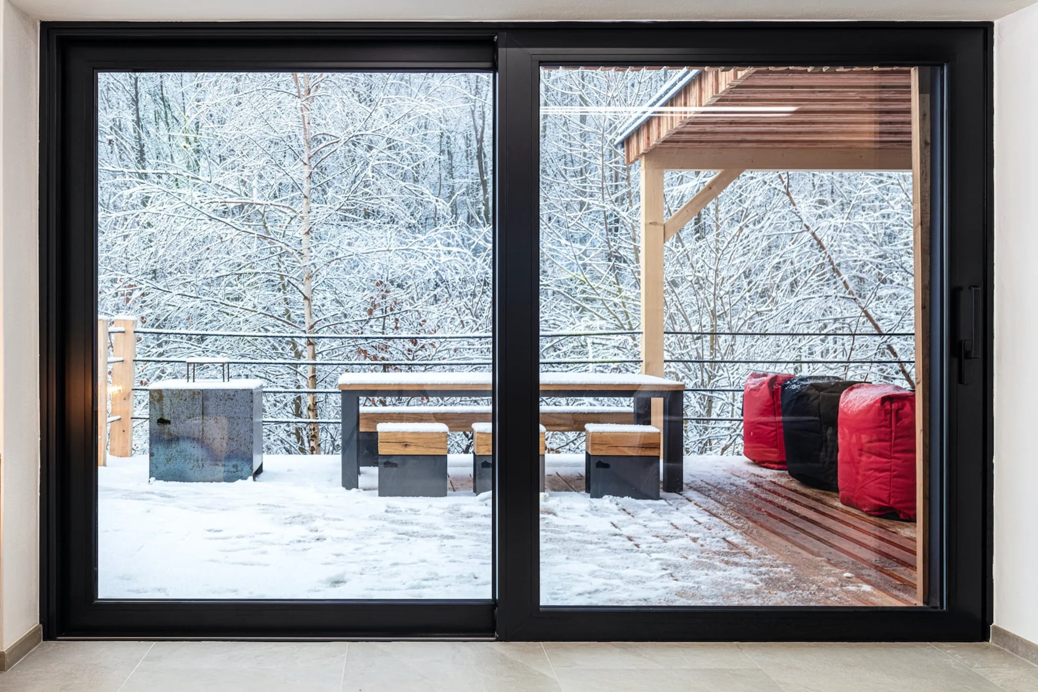 Celadna MCMV530-Terrace