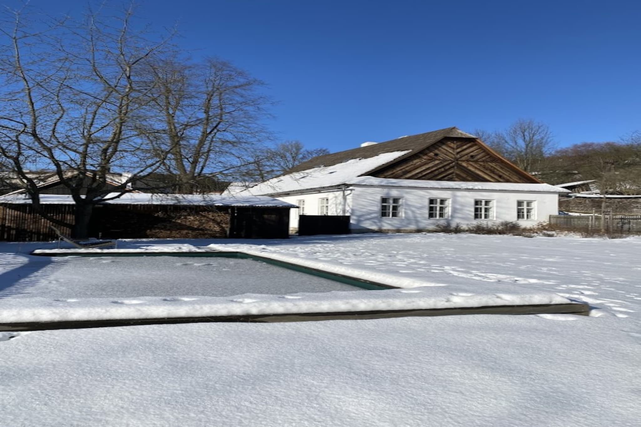 Villa in Javorek near Zlamanec Park