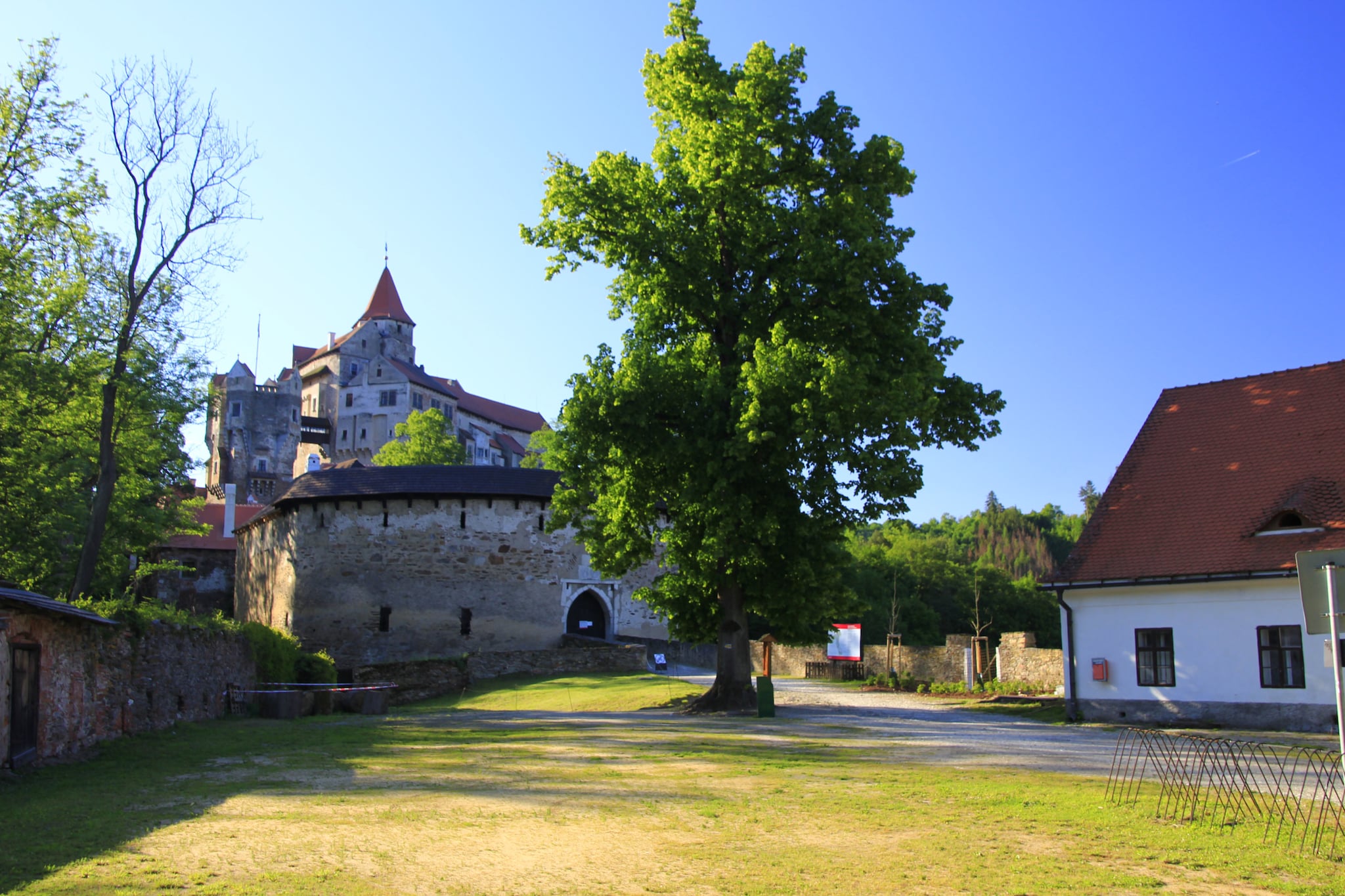 Pernstejn VPM019-Areas summer 1km