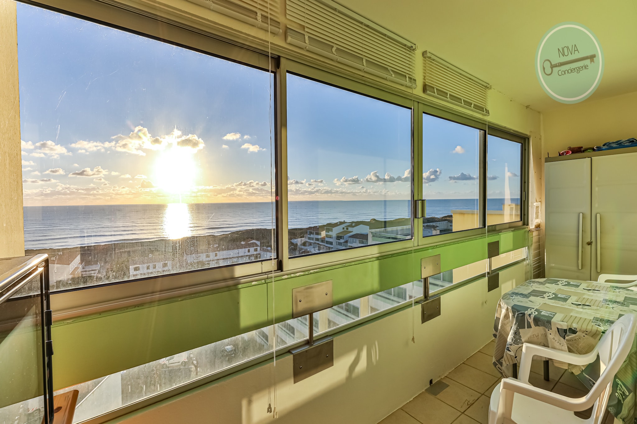 Vue sur l’horizon – Constellation E 156-Terrace balcony