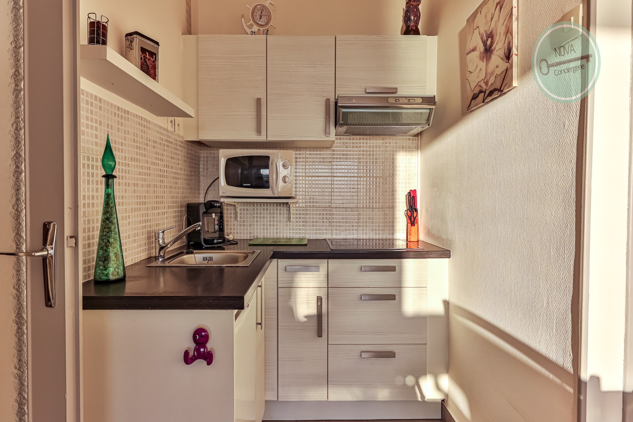 Vue sur l’horizon – Constellation E 156-Kitchen