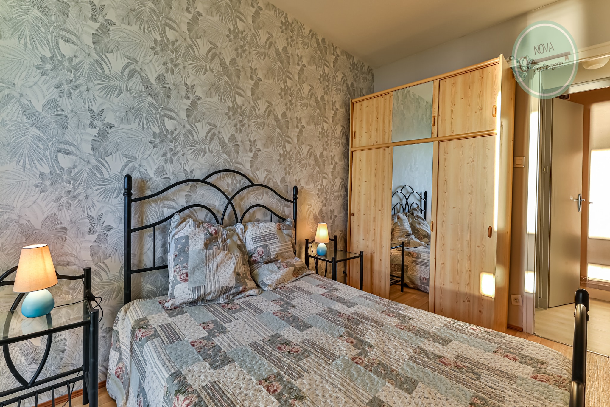 Vue sur l’horizon – Constellation E 156-Bedroom