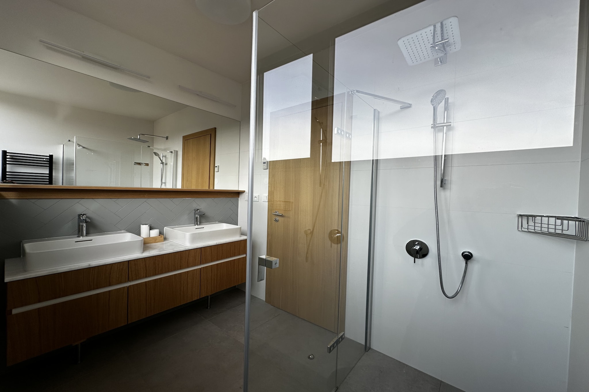 Cerny Dul KCB045 Villa-Bathroom