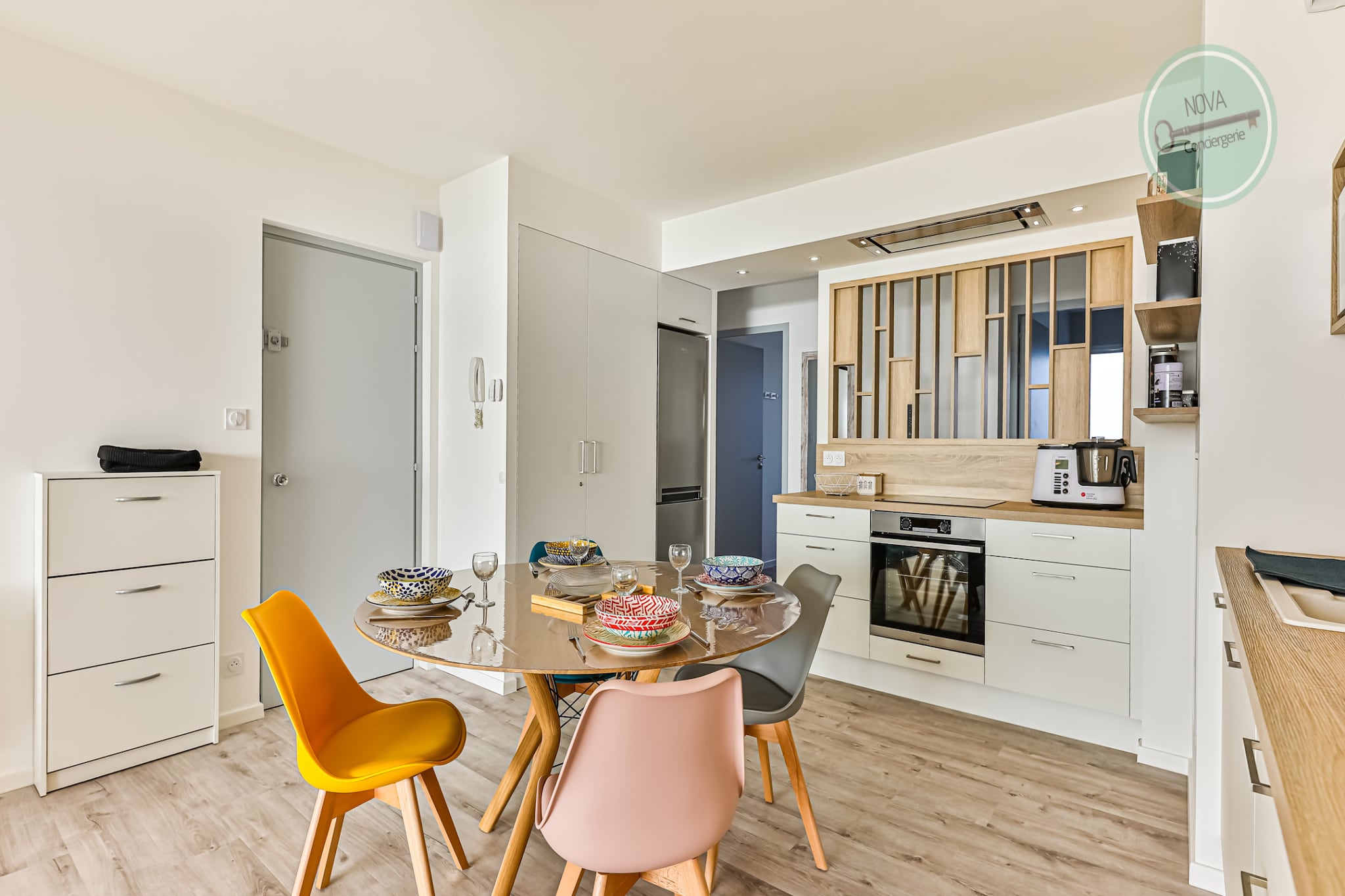 Les Tamaris de l'Atlantide-Dining room
