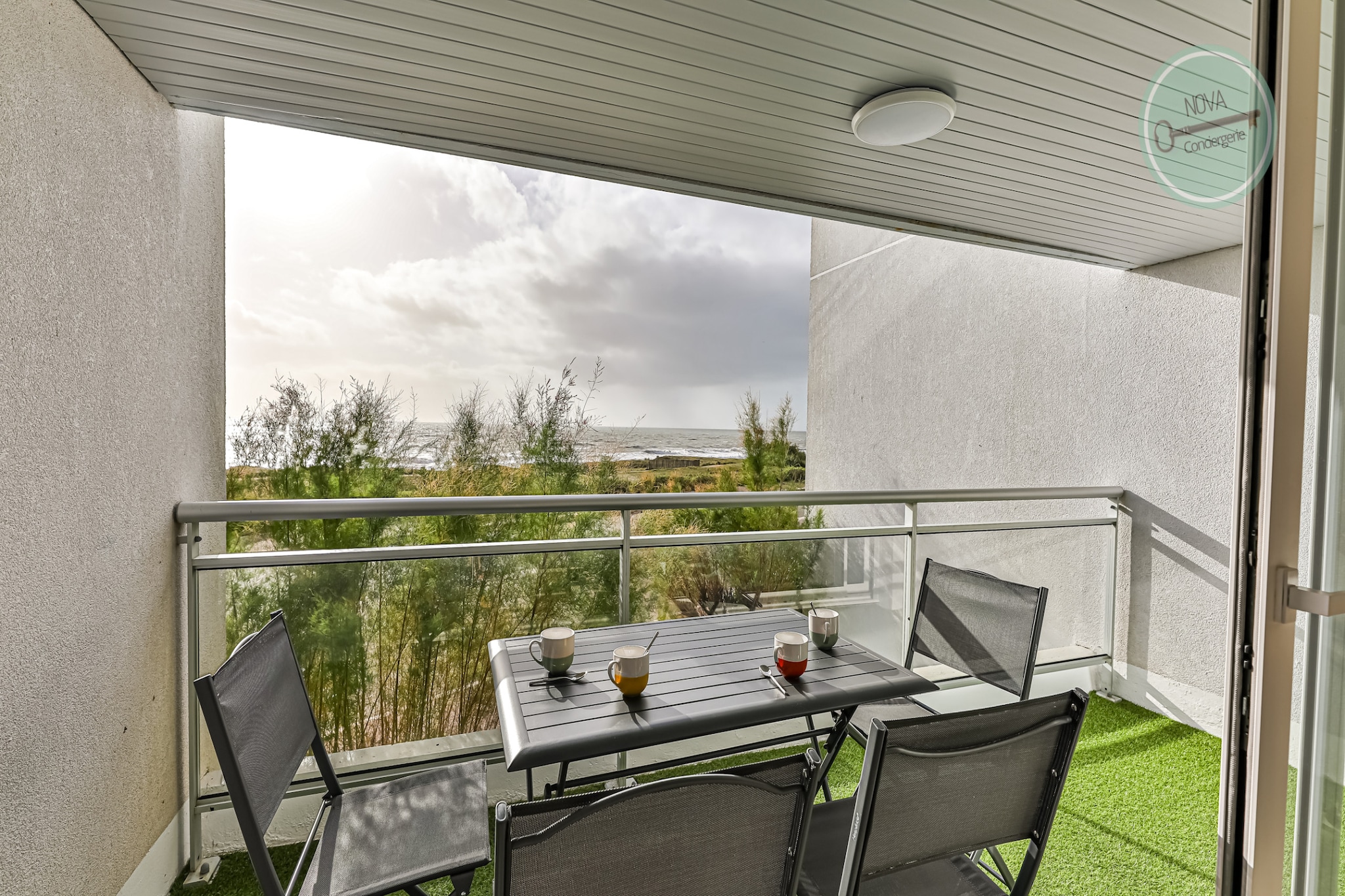 Les Tamaris de l'Atlantide-Terrace balcony