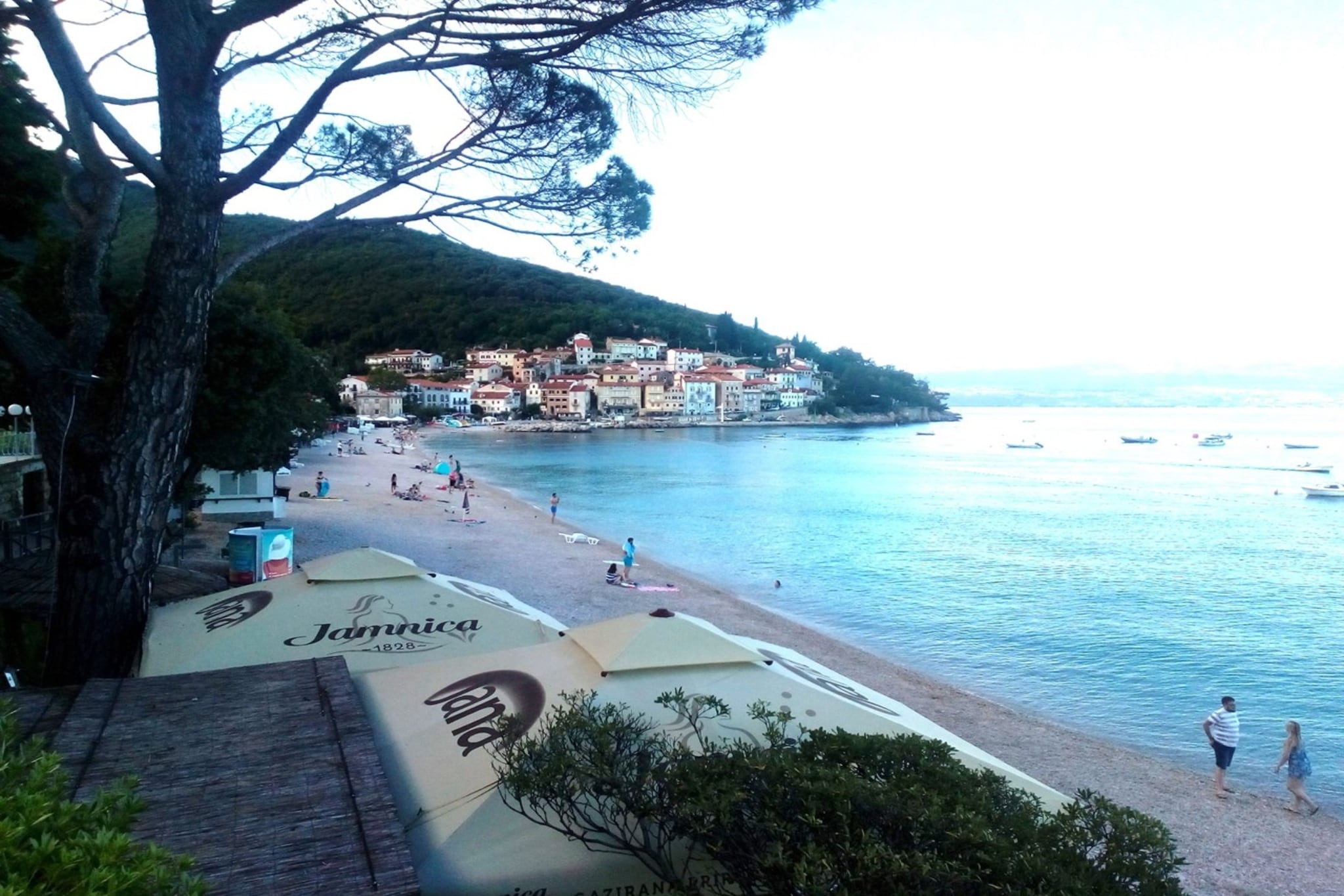 Lovely Apartments Near the Sea - One Bedroom Apartment with Balcony-Außenbereich