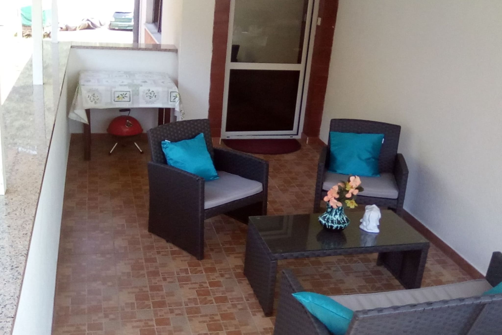 Lovely Apartments Near the Sea - One Bedroom Apartment with Balcony-Wohnzimmer