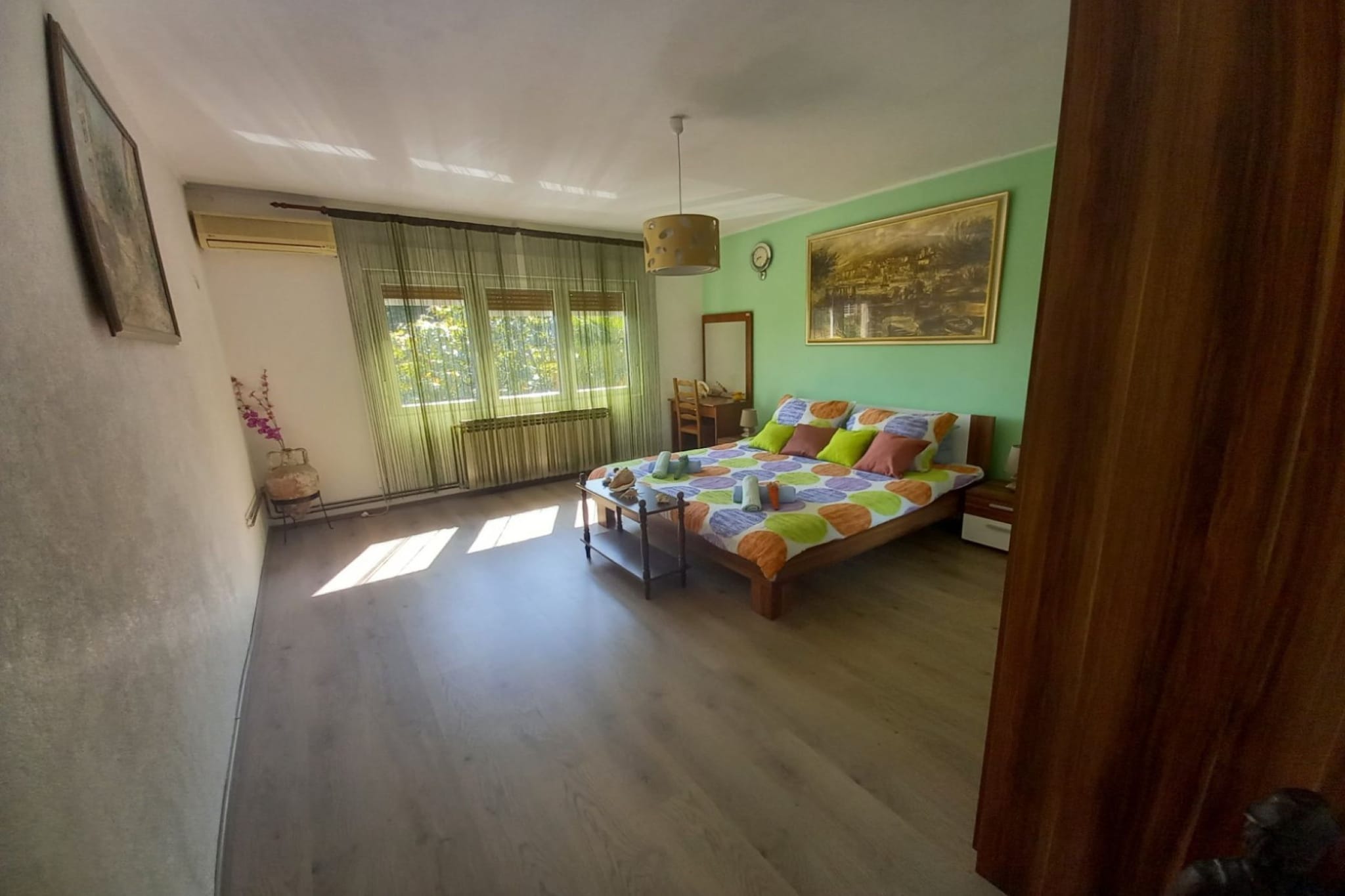 Lovely Apartments Near the Sea - One Bedroom Apartment with Balcony-Schlafzimmer