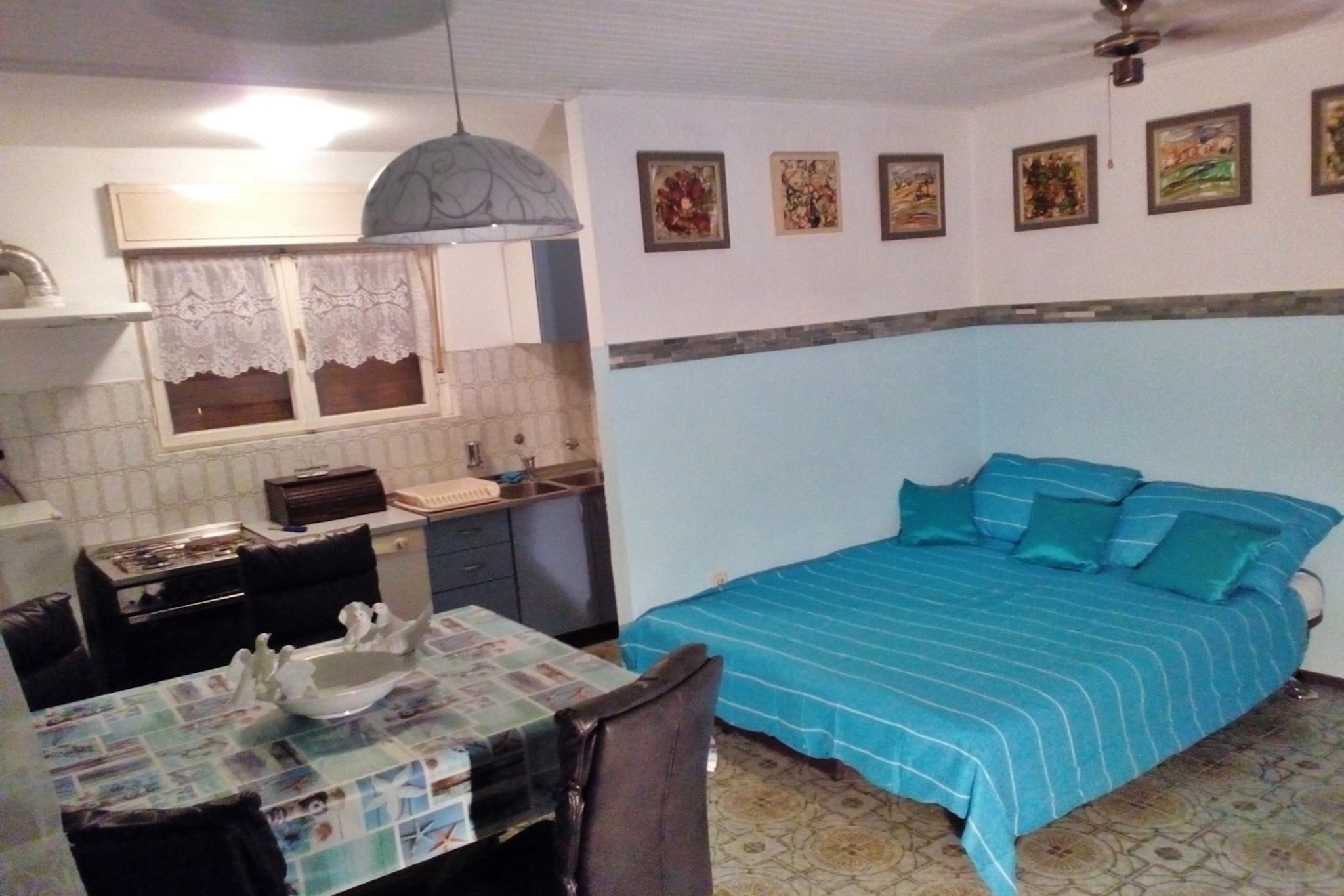 Lovely Apartments Near the Sea - One Bedroom Apartment with Balcony-Schlafzimmer