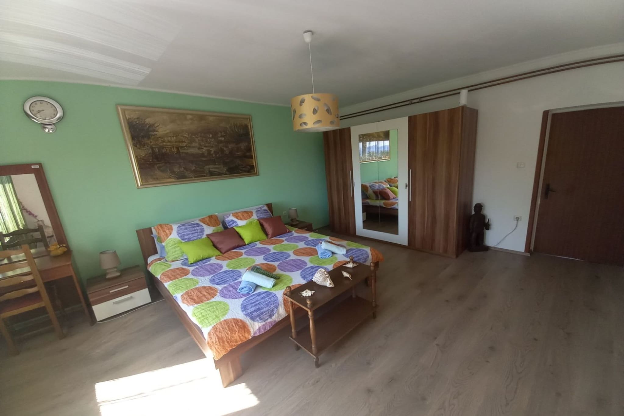 Lovely Apartments Near the Sea - One Bedroom Apartment with Balcony-Schlafzimmer