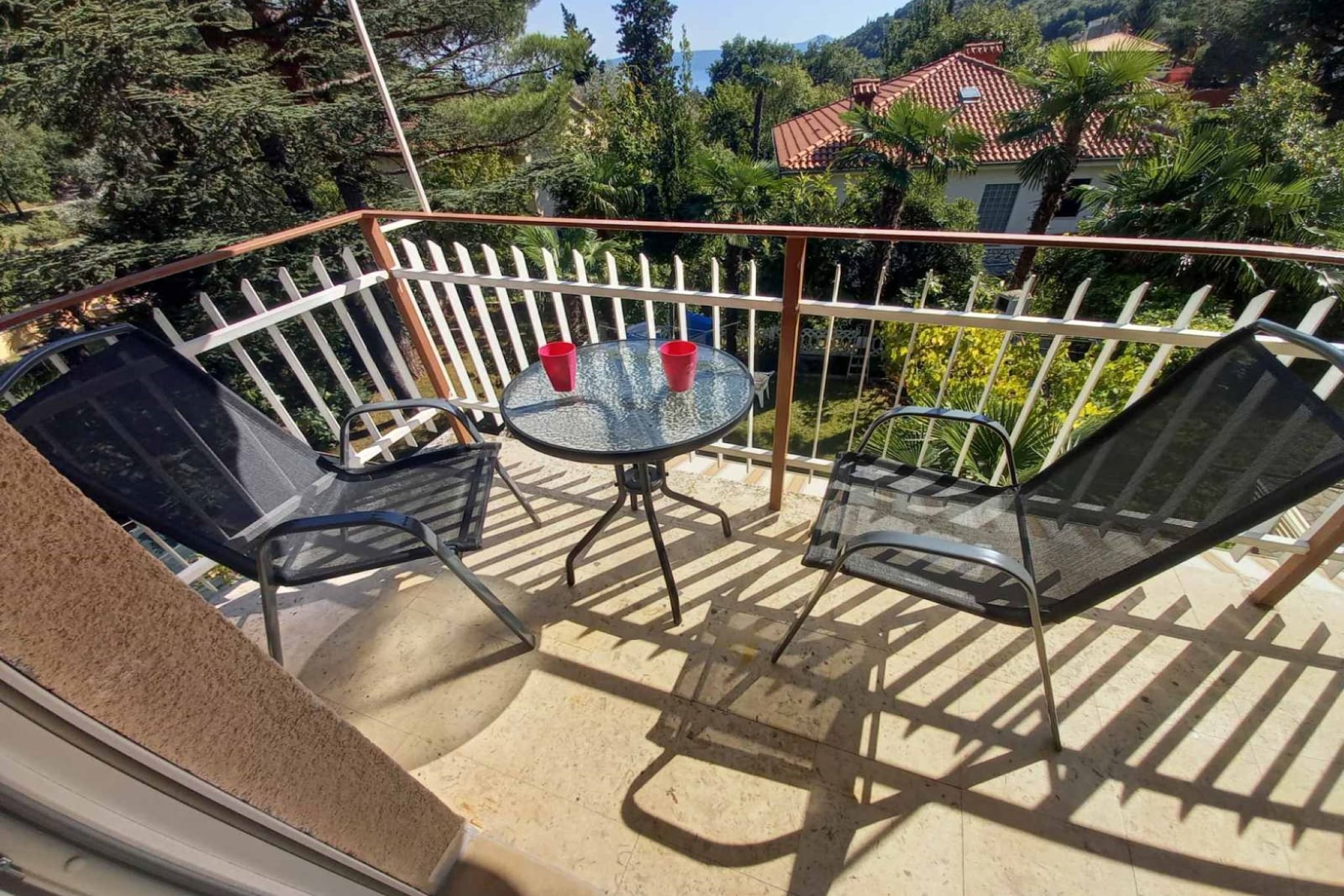 Lovely Apartments Near the Sea - Standard Studio Apartment with Balcony-Terrassenbalkon