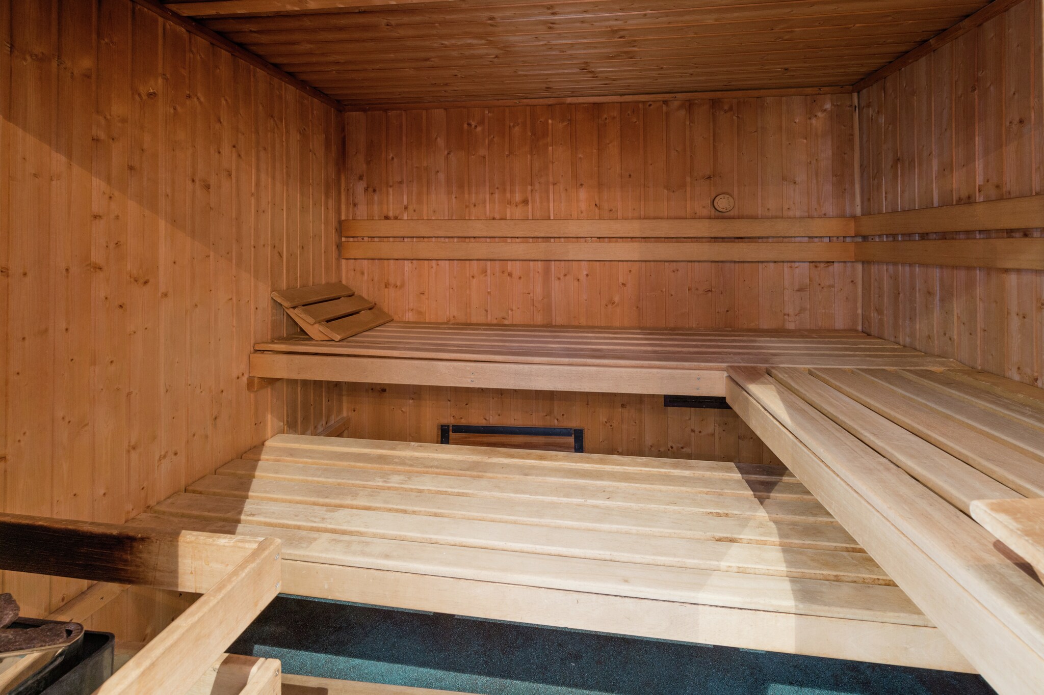Vakantiehuis Waimes-Faymonville max. 20 personen 8 slaapkamers sauna #32
