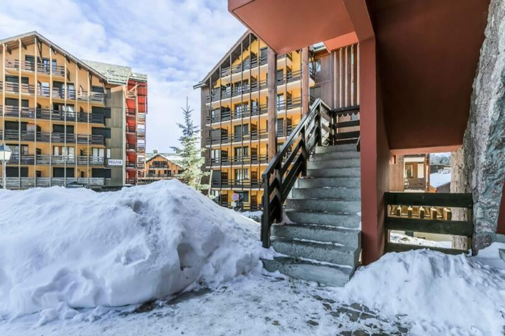 Betelgeuse Residence