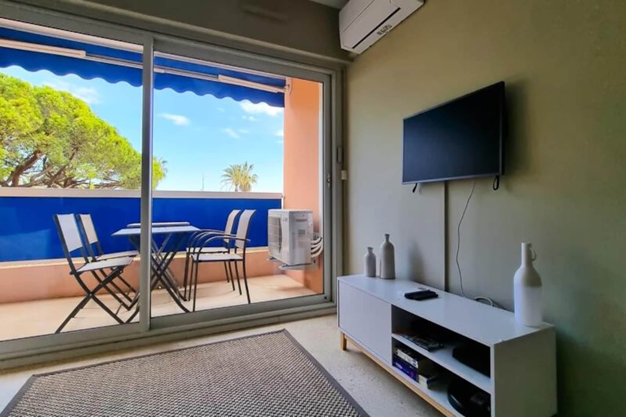 Appartement 4pers - Accès Direct à La Plage/ Fréjus-Image-tags.