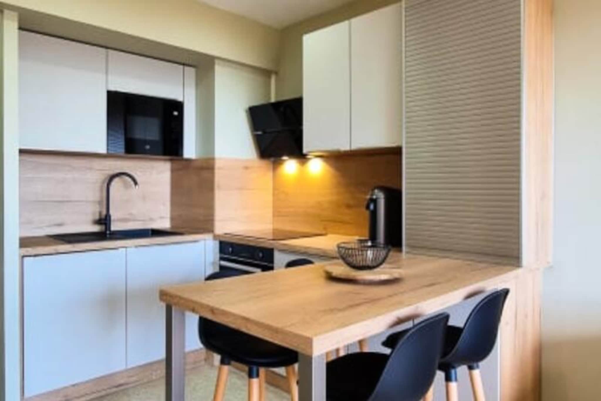 Appartement 4pers - Accès Direct à La Plage/ Fréjus-Image-tags.