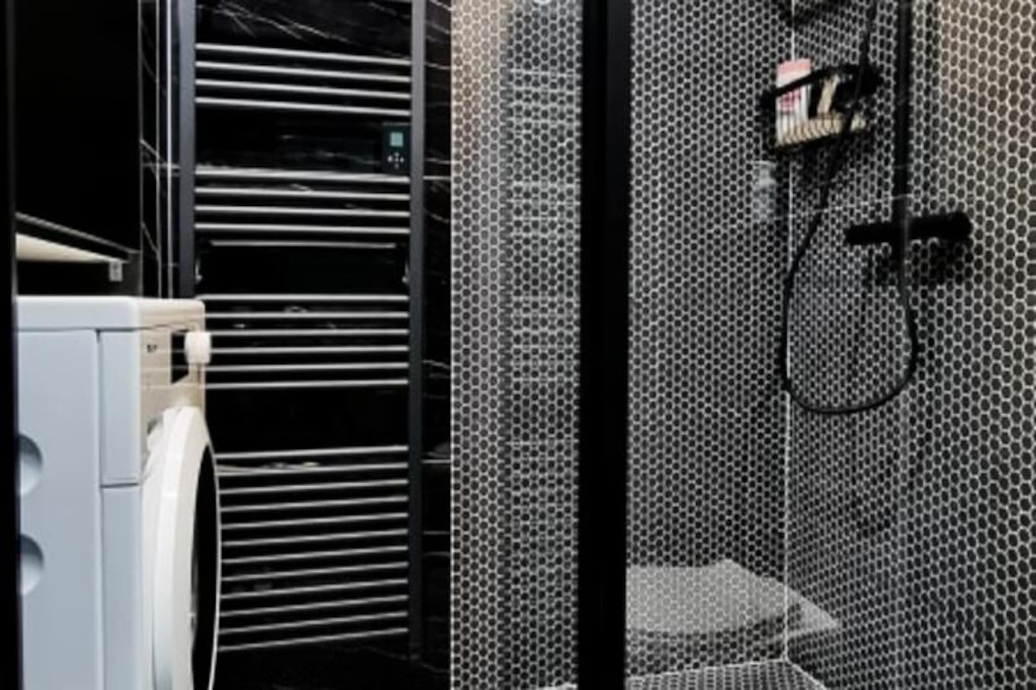 Appartement 4pers - Accès Direct à La Plage/ Fréjus-Image-tags.