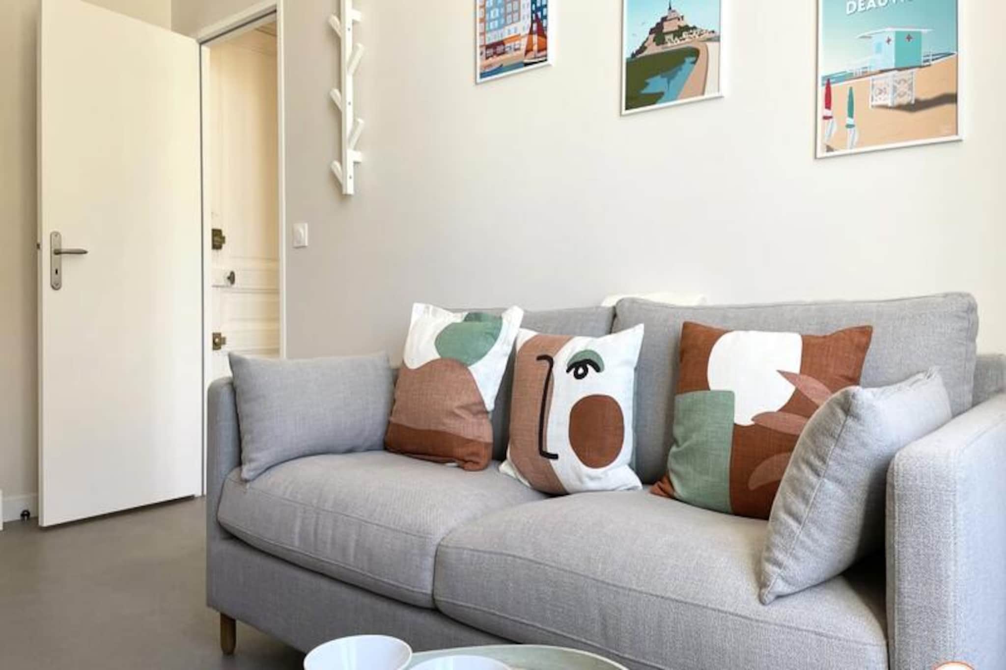 ⚡ Les Petites Normandes - Accès Direct Plage-Image-tags.