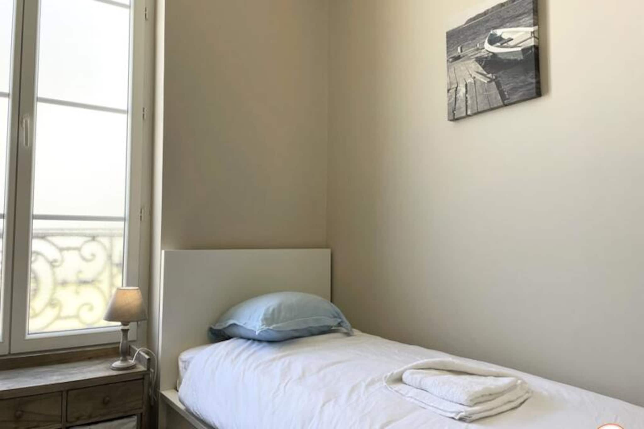 ⚓ Roches Normandes - Terrasse Vue Mer Et Plage-Image-tags.