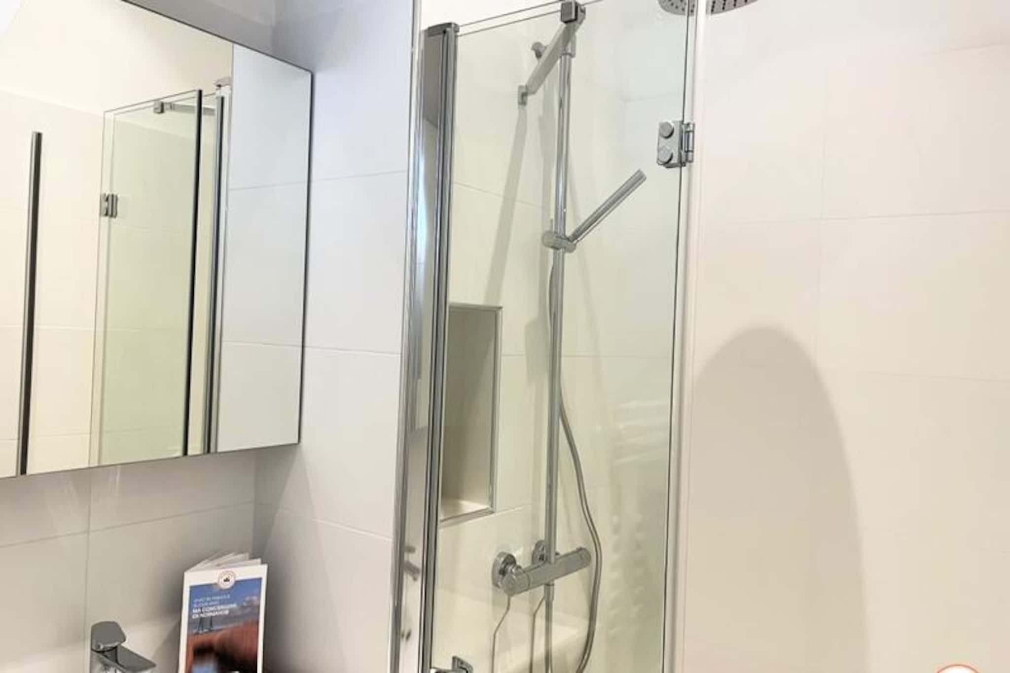 ⚓ Roches Normandes - Terrasse Vue Mer Et Plage-Image-tags.