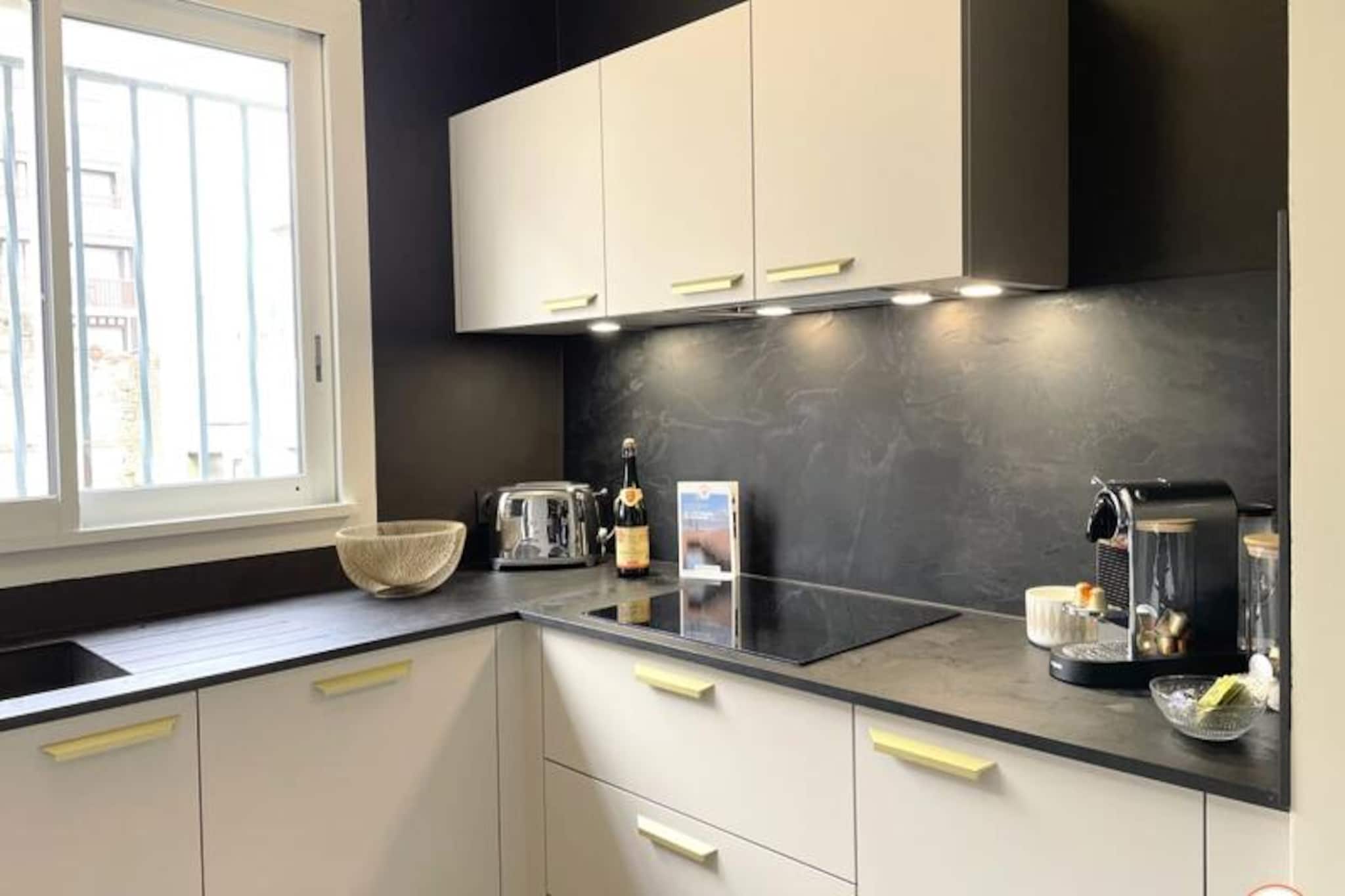 🌟 L'elégance - Vue Dégagée - Balcon - Parking-Image-tags.