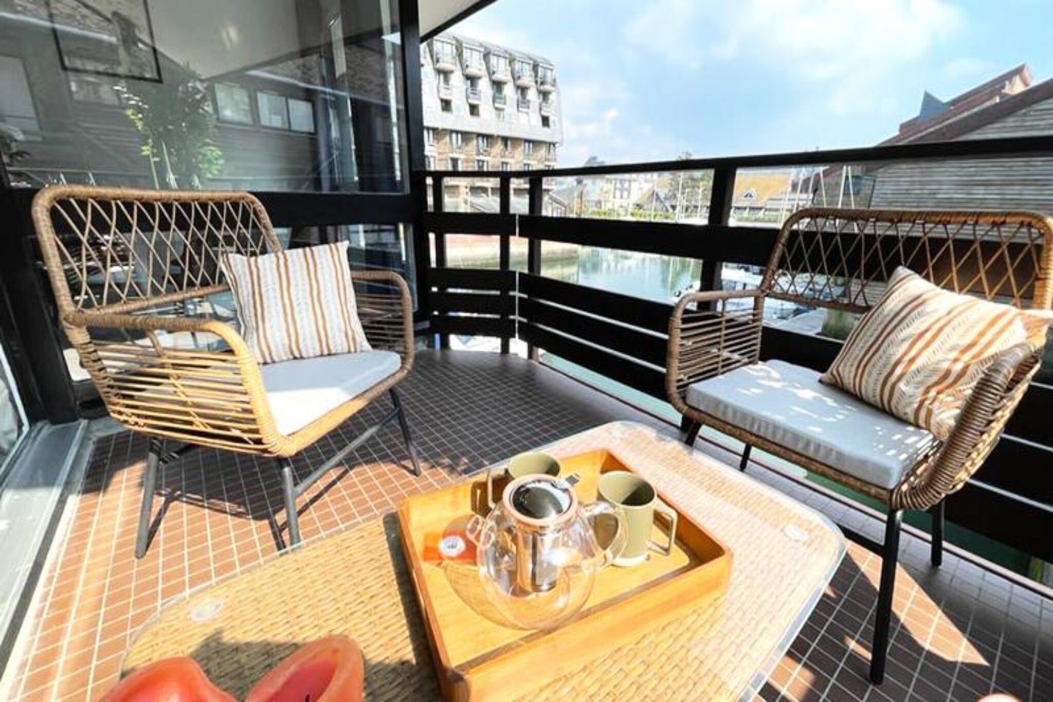 Cherry Time apt with terrace-beach