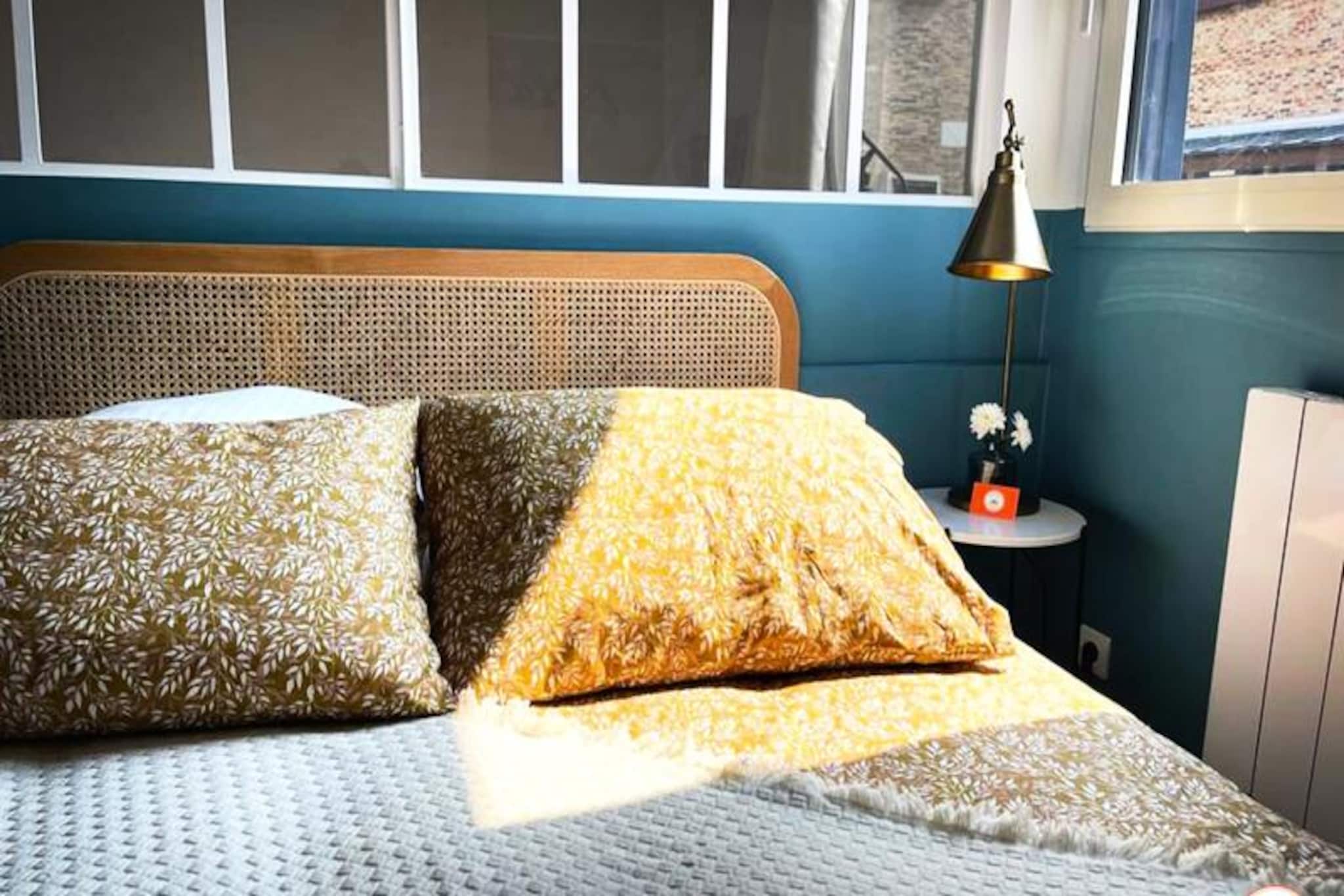 🍒 Temps Des Cerises - Terrasse - Plage - Marina-Image-tags.