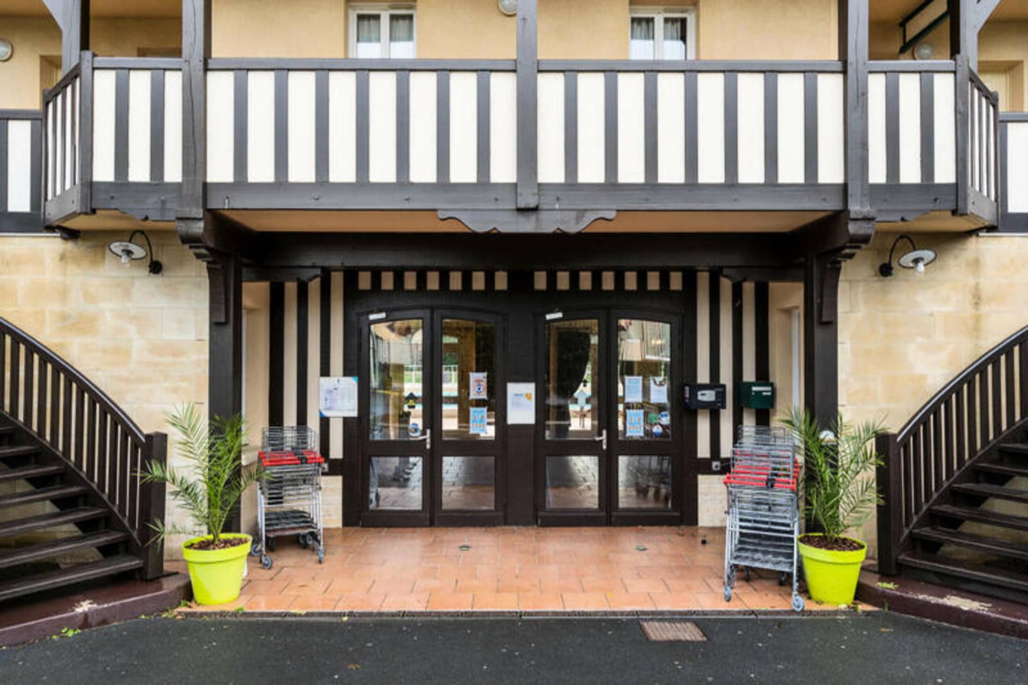 Apartment in Deauville with Heated Pool